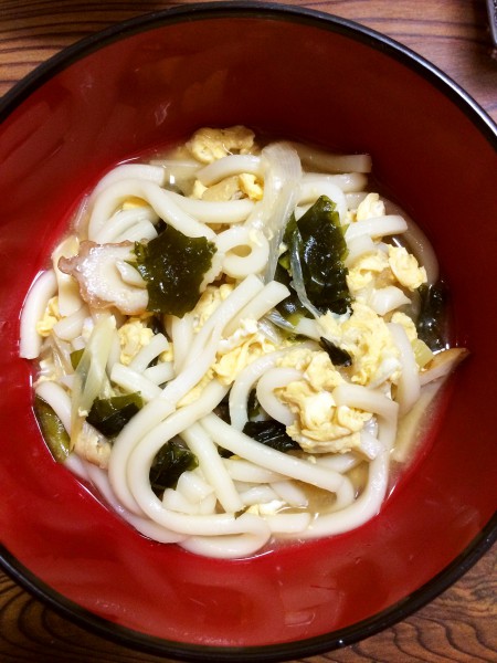 我が家の簡単メニューと言えば…卵とじうどん